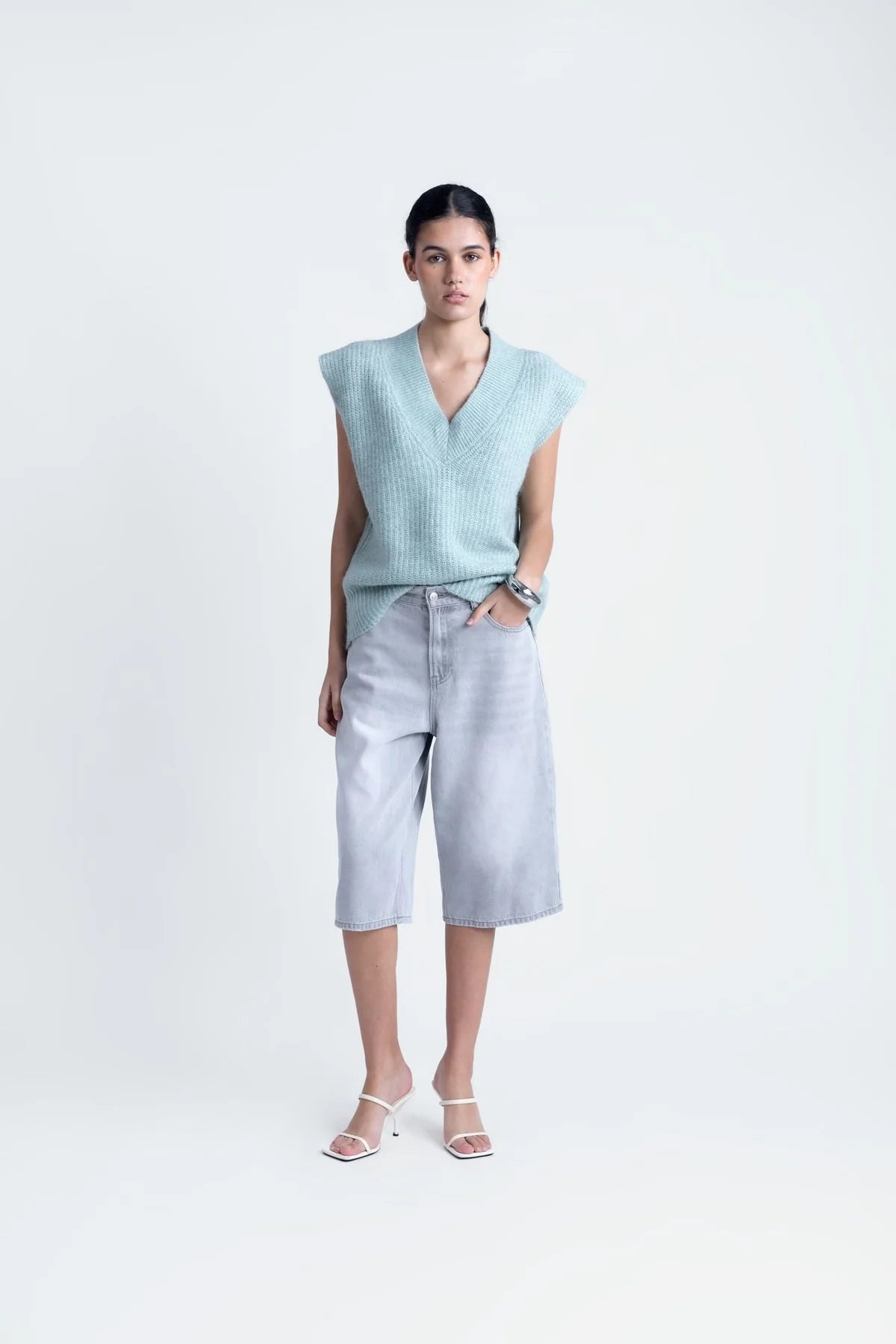 COLETE DE MALHA OVERSIZE