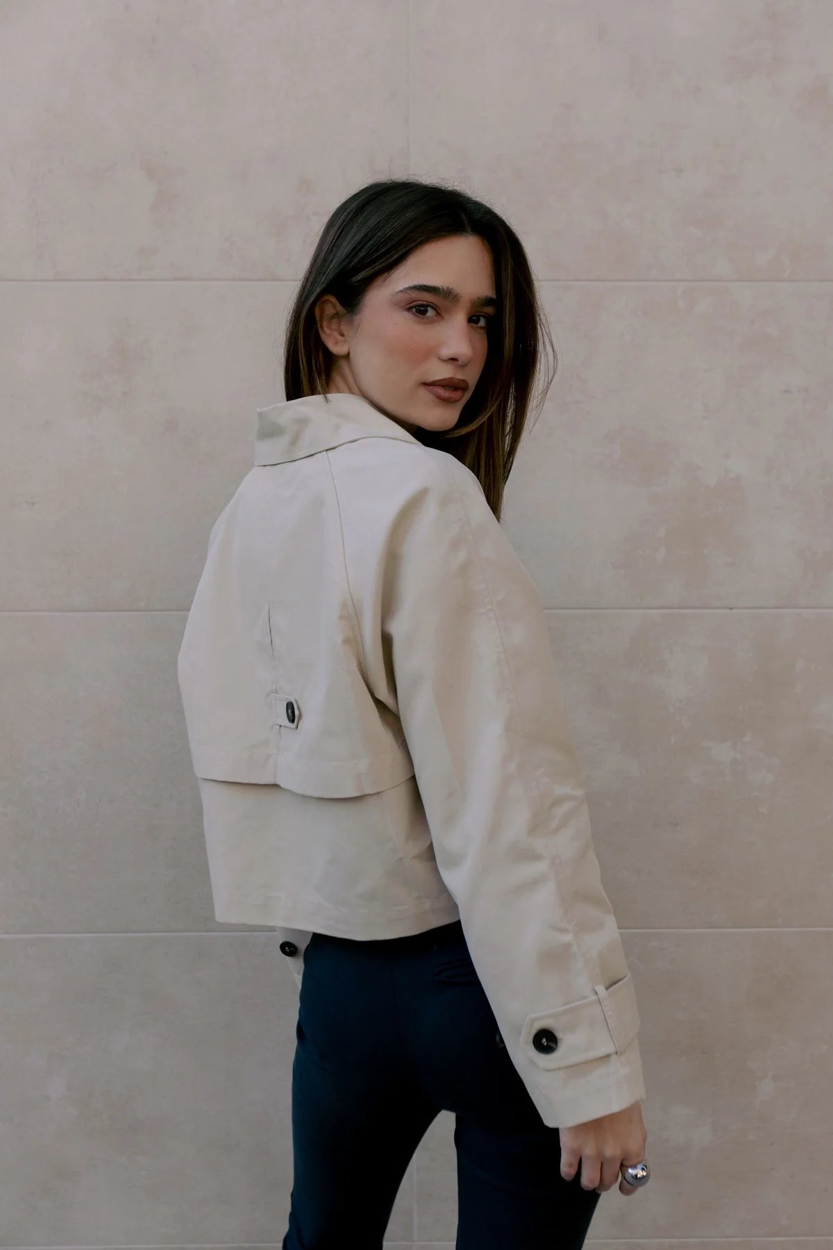 TRENCH CROPPED FLUIDO