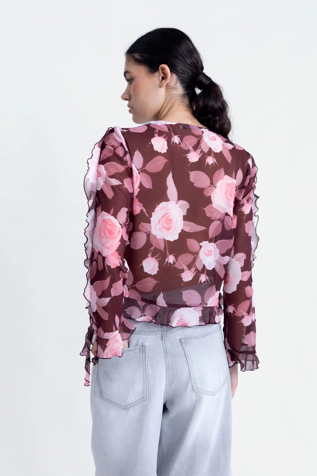 BLUSA COM FOLHOS