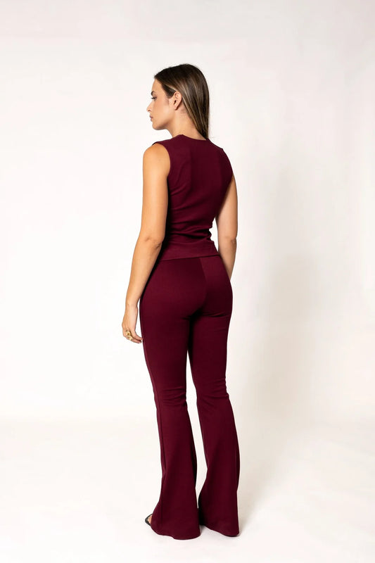 CALÇAS FLARE COM TEXTURA