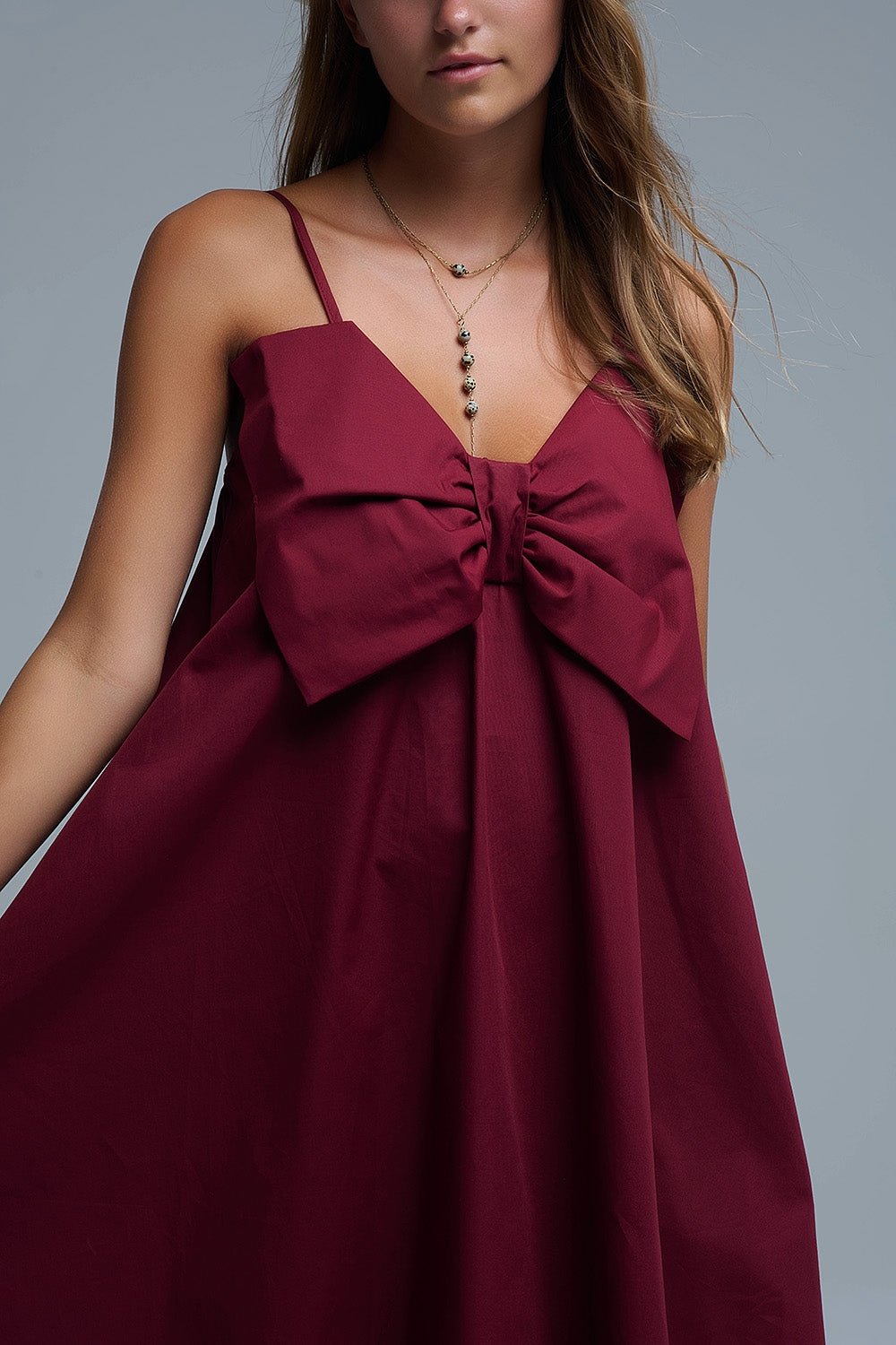 VESTIDO COM LAÇO