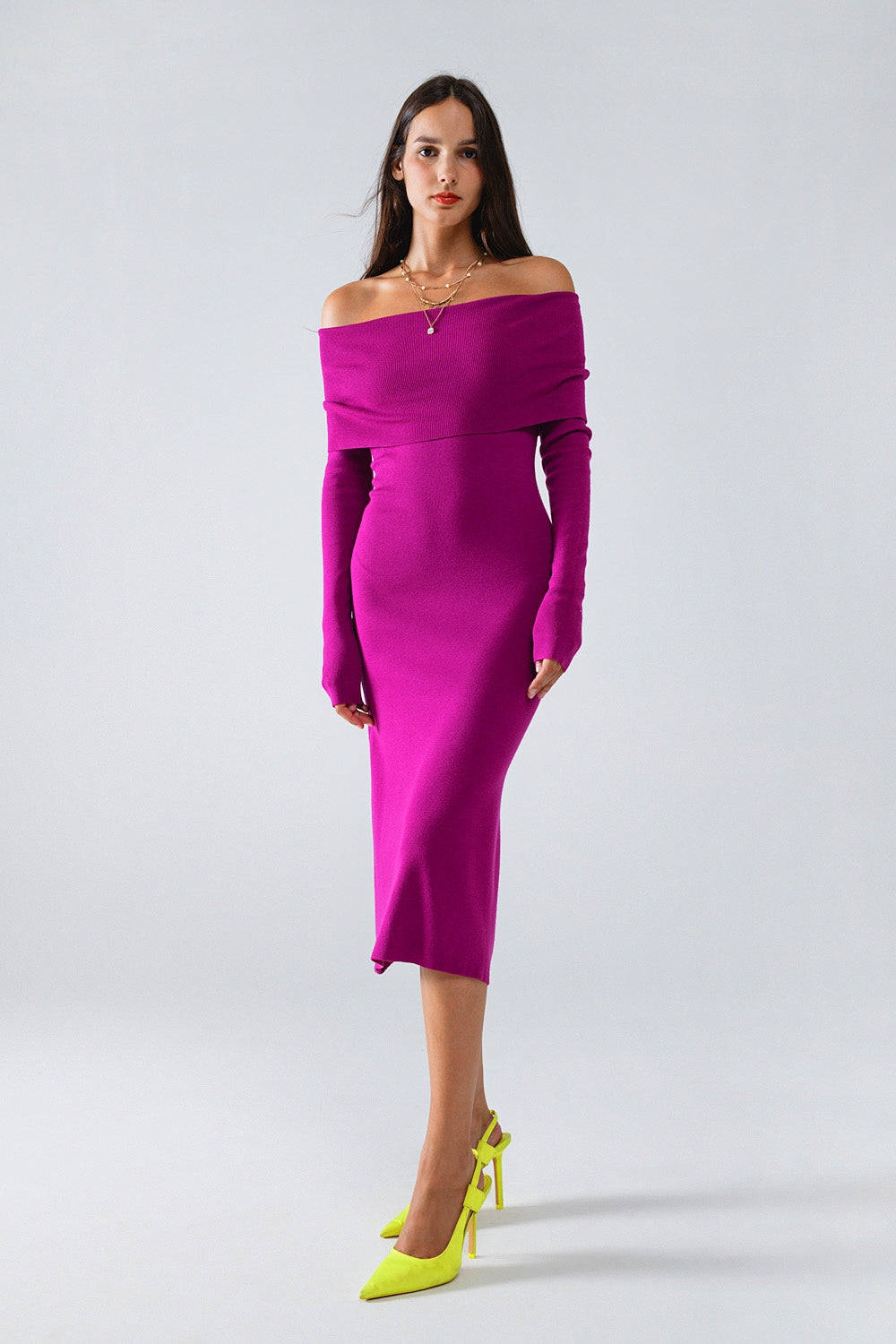 VESTIDO OMBROS DESCOBERTOS