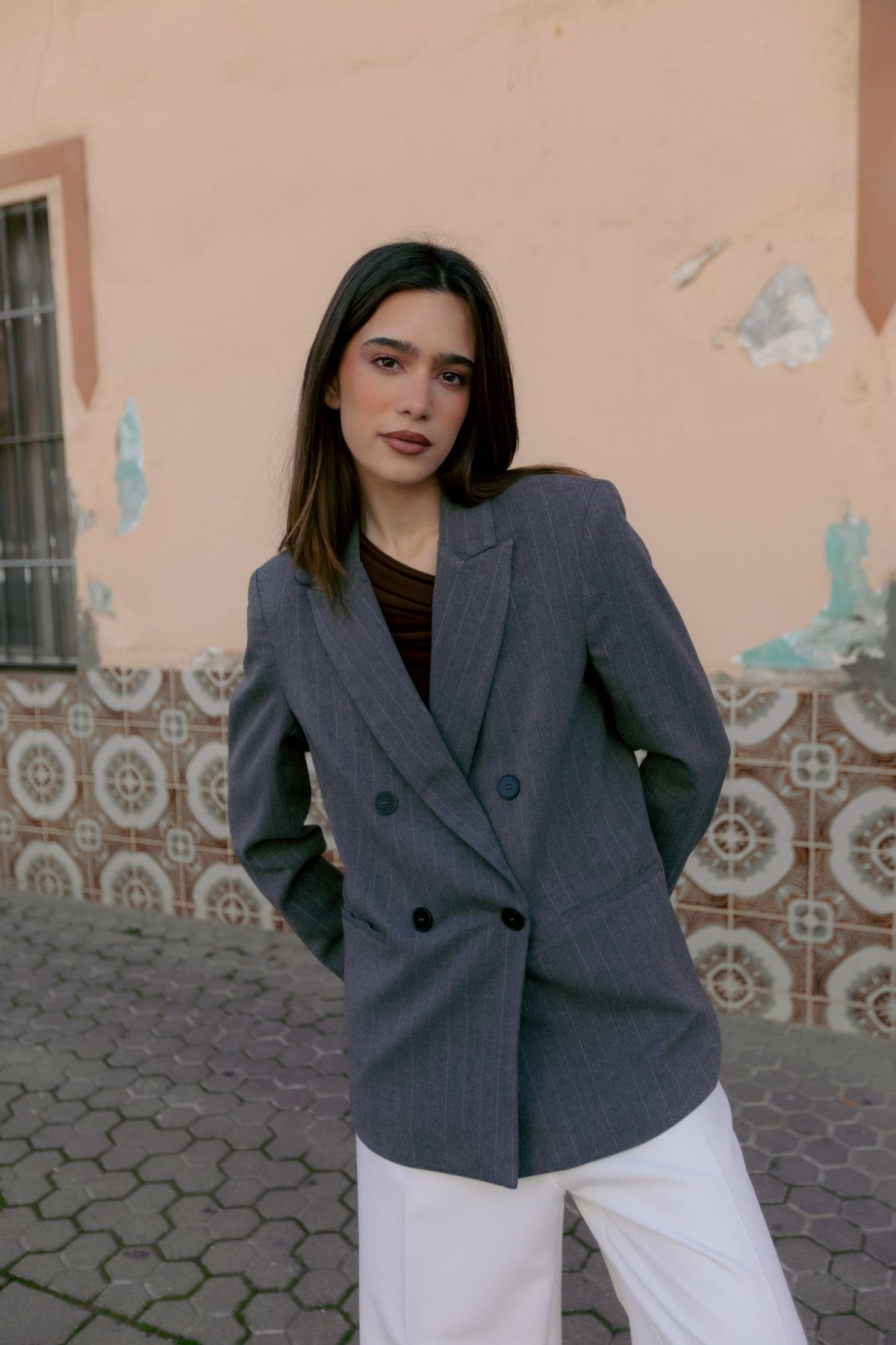BLAZER ELEGANTE CINZA