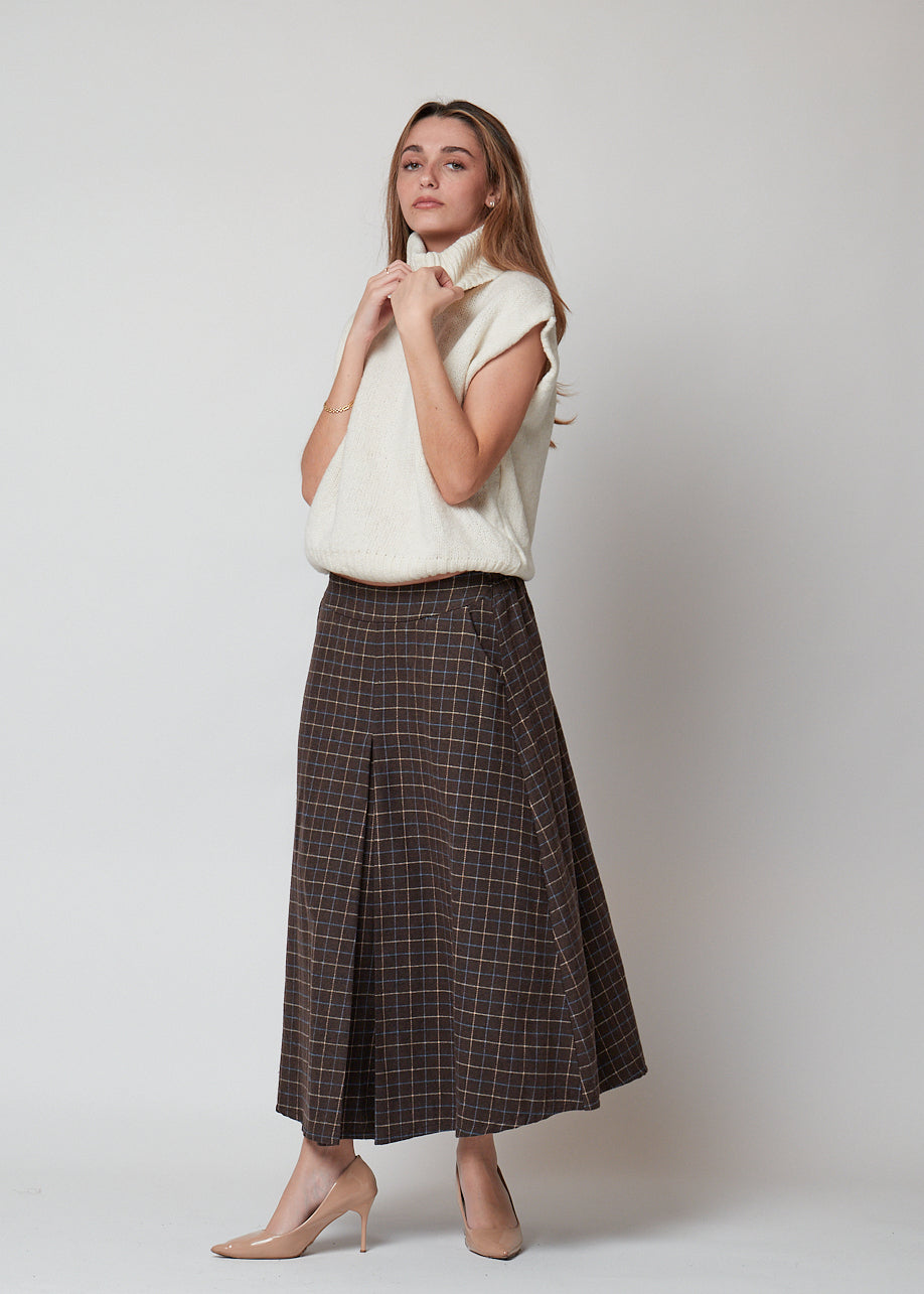 COLETE MALHA DE GOLA ALTA