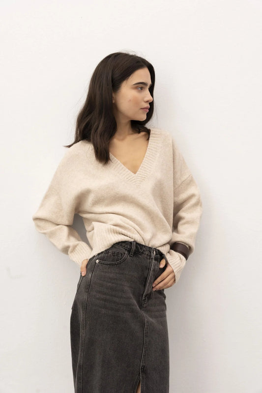 CAMISOLA DECOTE EM BICO